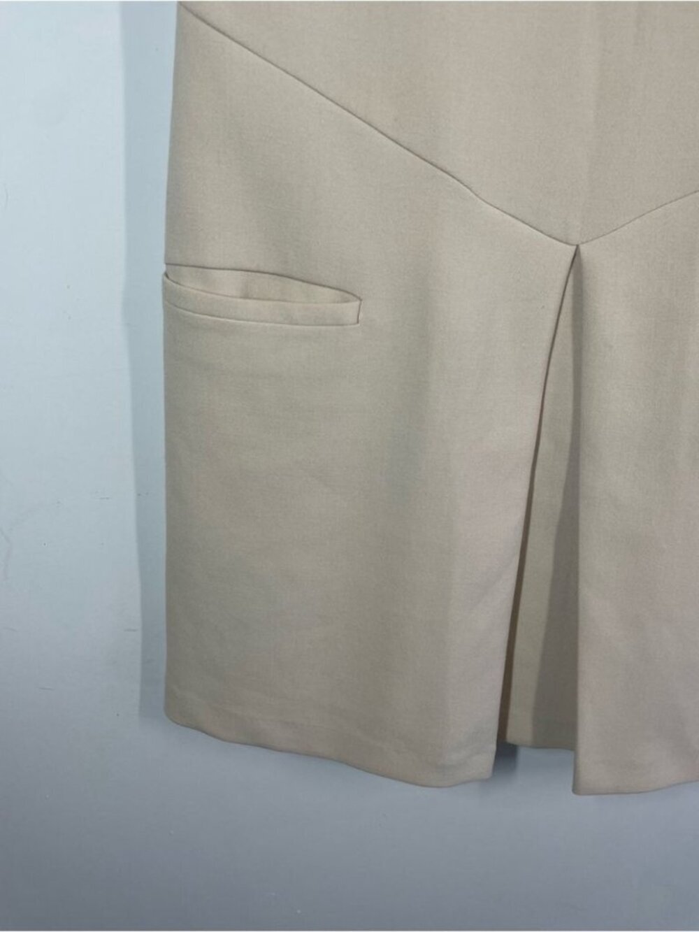 2NDDAY Sleeveless Cream Shift Jumpsuit Minimalist Quiet Luxury Career Chic - Picture 3 of 12